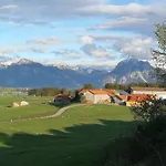 Apartment Haus Hopfenseeblick *